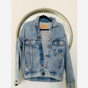 Oversized Levi’s Vintage Denim Jacket